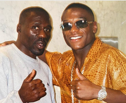 Floyd Mayweather Reacts To Uncle Roger Mayweather’s Death [Photo]