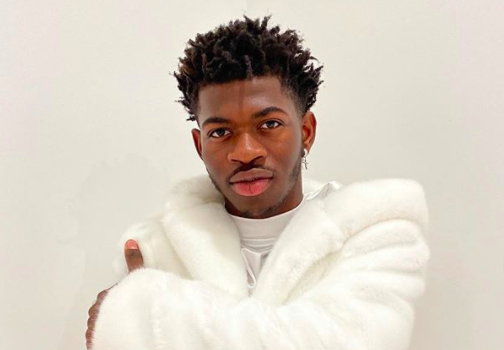 Lil Nas X Says He Wants To Have Sex w/ A Woman, Asks Fans Where He Can Find It