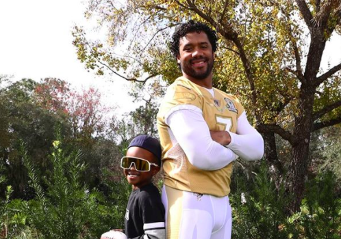 Russell Wilson Bonds w/ Stepson Future Over Football, Brags About His QB Skills: Young Star In The Making!