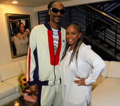 Snoop Dogg’s Wife Jokes: Don’t Ask Me For Relationship Advice, I Took The N***a Back 81 Times