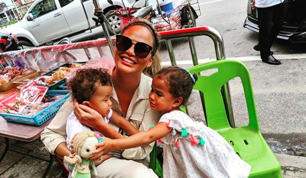Chrissy Teigen’s Kids Write Her Hilarious Notes After She Removes Breast Implants: Bye Boobies!