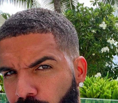 Drake Heats Up Social Media W/ Shirtless Selfies [PHOTOS]