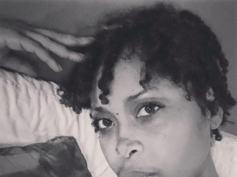 Erykah Badu Wants To Perform From Home In Bed: Claims She’s Probably The Laziest Artist In Dallas