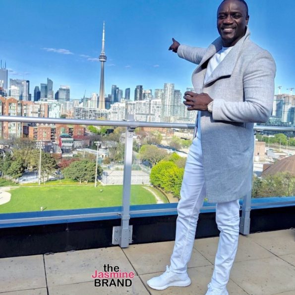 Akon, Young Thug'ın Rap Kariyerinin RICO Davasında İşbirliği Yaparsa "Biteceğini" Söyledi