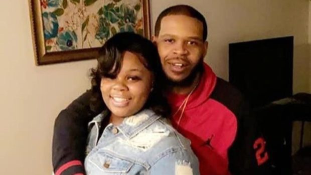 Breonna Taylor’s Boyfriend Kenneth Walker Says He’s “A Million Percent Sure” That Cops Didn’t Identify Themselves