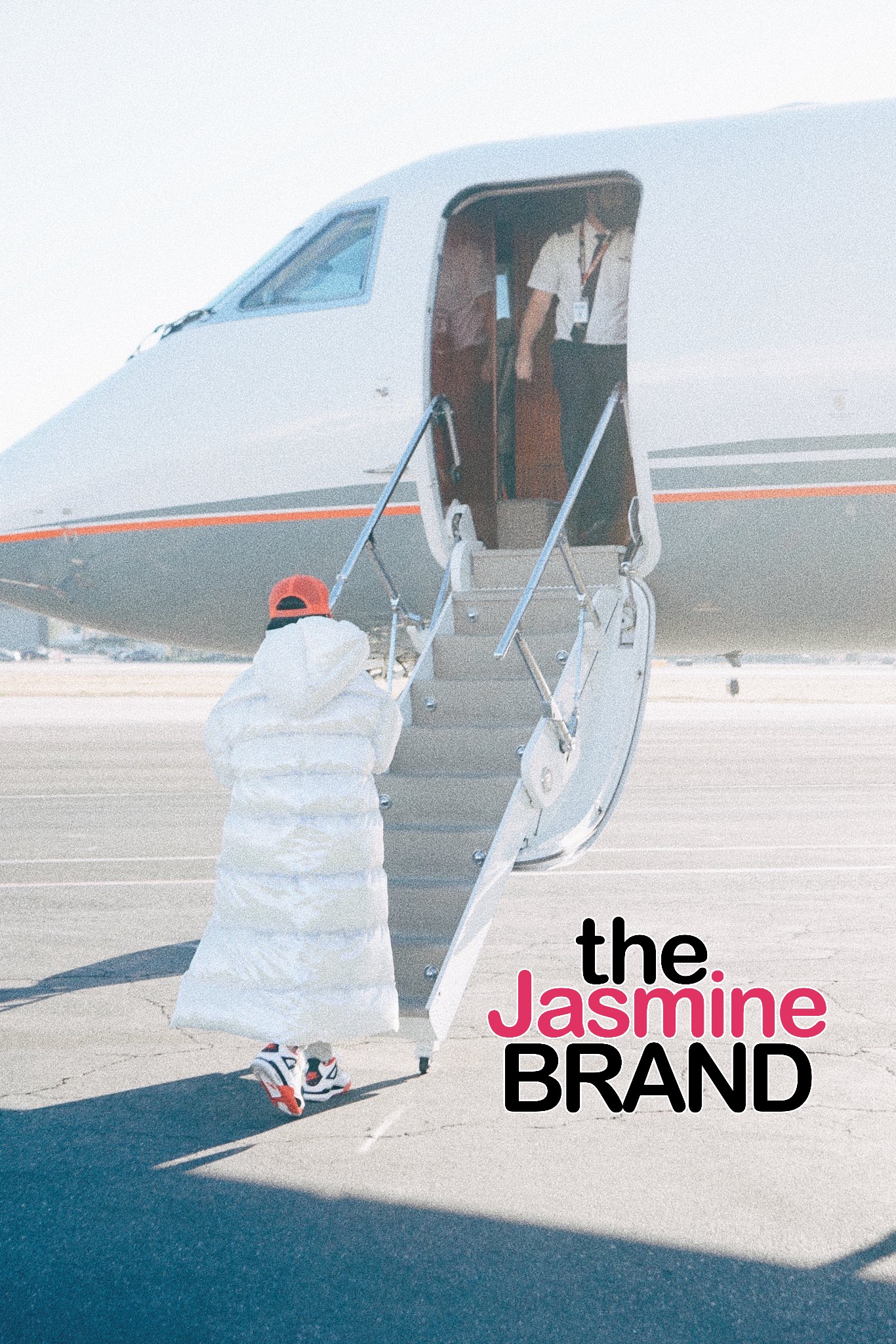 Quavo Buys His Girlfriend Saweetie A Bentley For Christmas + 'Tap In' Rapper Gets Her First