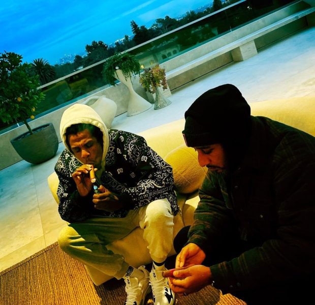 Jay-Z Spotted Smoking Cigars With Swizz Beatz [Photos]