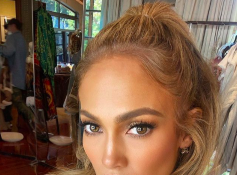 Update: Jennifer Lopez Clarifies That She Does ‘Drink To Be Social’ As She Addresses Criticism Surrounding Her New Cocktail Brand For Previously Advocating For Sobriety