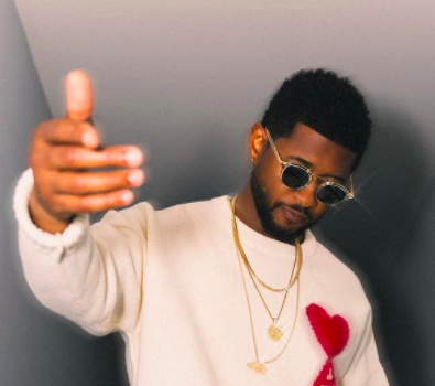 Usher Talks Using “Ush Bucks” To Promote Las Vegas Residency After Being Accused Of Throwing The Fake Money At Strippers
