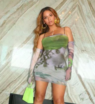 Beyonce Talks ‘Breaking The Stereotypes Of The Black Superstar’, Setting Boundaries Between Her Personal Life & Stage Persona & Writing ‘Bootylicious’ After Being Criticized For Weight Gain