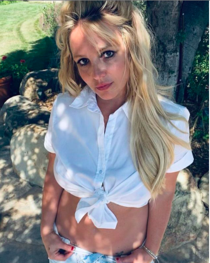 Britney Spears Receives Welfare Check From Authorities After Posting Concerning Video Dancing w/ Knives 