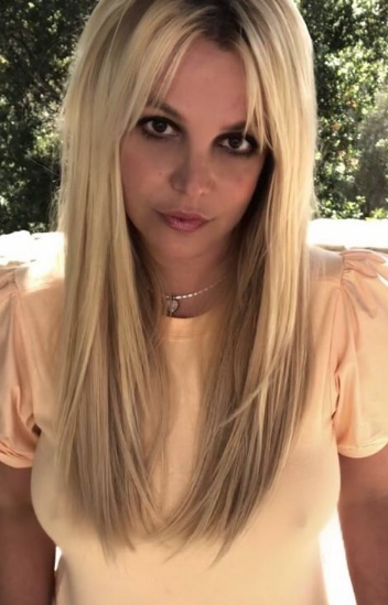 Britney Spears Is Releasing A Tell-All Memoir, Lands $15 Million Book Deal!