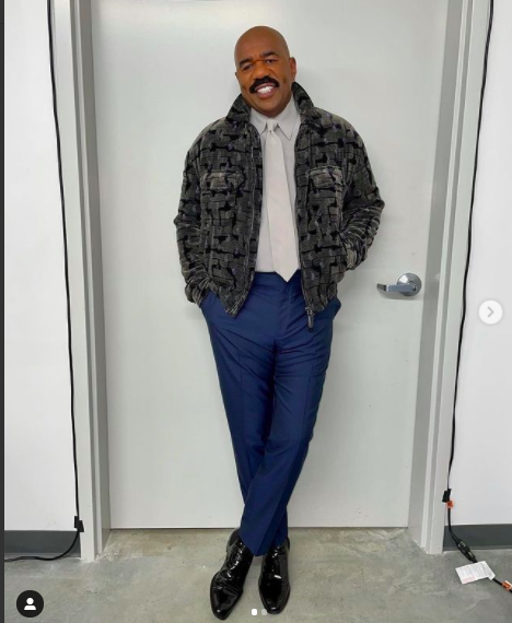 Steve Harvey Reflects On His Latest Fashion Choices: I’m Not Just Gonna Sit Here & Let Old Age Come Take Me Away
