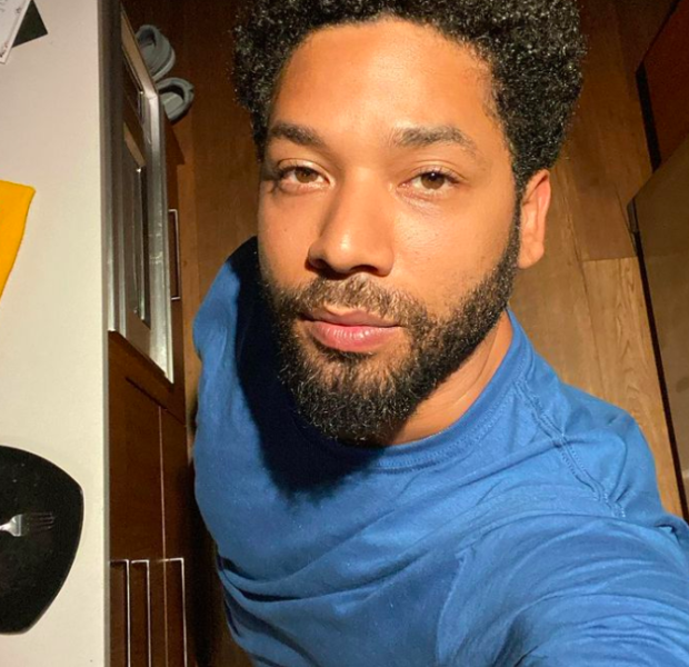 Jussie Smollett Spotted w/ “Narcotics Anonymous” Book Amid Reports He’s Checked Into Rehab + His Fake Crime Accomplices Suggest He’s Attempting To Draw Sympathy Ahead Of Conviction Appeal