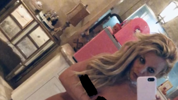 Britney Spears Breaks The Internet W/ Nude Photos