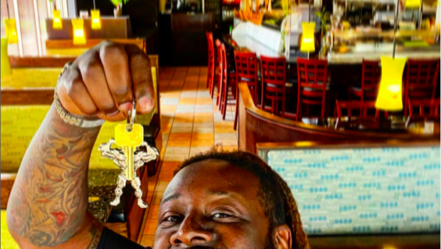 T-Pain Celebrates Buying His Own Restaurant: Got My Keys Today & I’m Scared As Sh*t