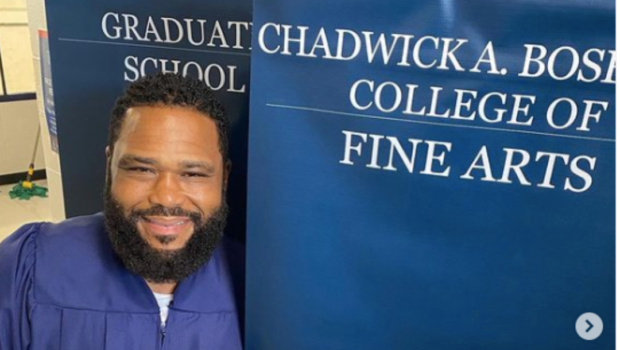 Anthony Anderson Graduates From Howard University At 51: It’s Never Too Late