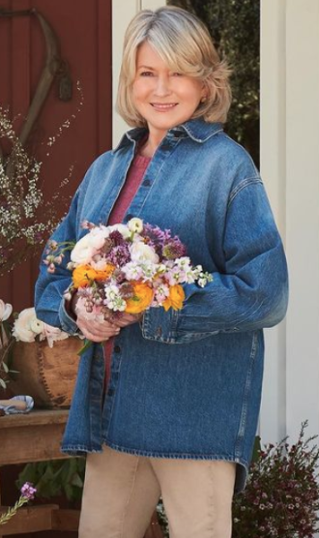 Martha Stewart Kocalarıyla Çıkabilmesi İçin Arkadaşlarının Ölmesini İstediği Konusunda Şaka Yapıyor