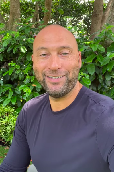 Derek Jeter Breaks Silence About Infamous Rumor Of Him Gifting His One-Night Stands W/ Gift Baskets: Who Would Believe This Sh*t
