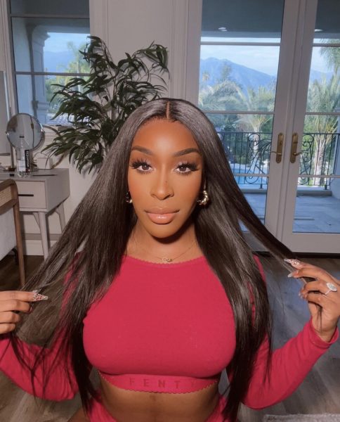 Update: Beauty Influencer Jackie Aina Apologizes After Receiving