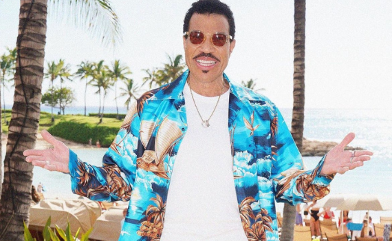 Lionel Richie Slams Plastic Surgery Rumors, Says Sex Is What Keeps Him Looking Young
