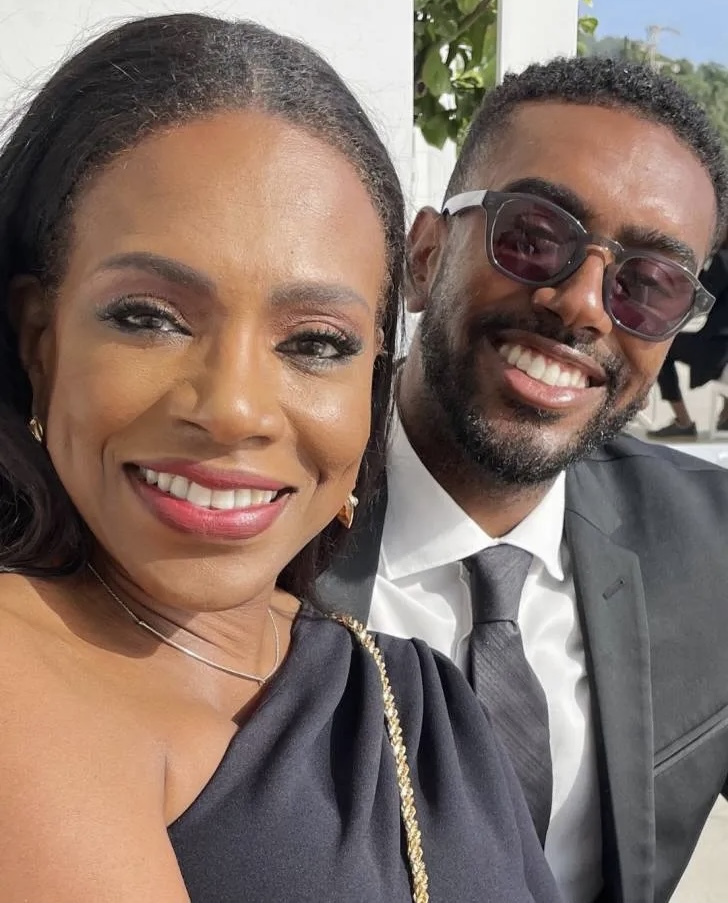 Sheryl Lee Ralph Reveals She 'Collapsed' After Learning Her Son Was ...