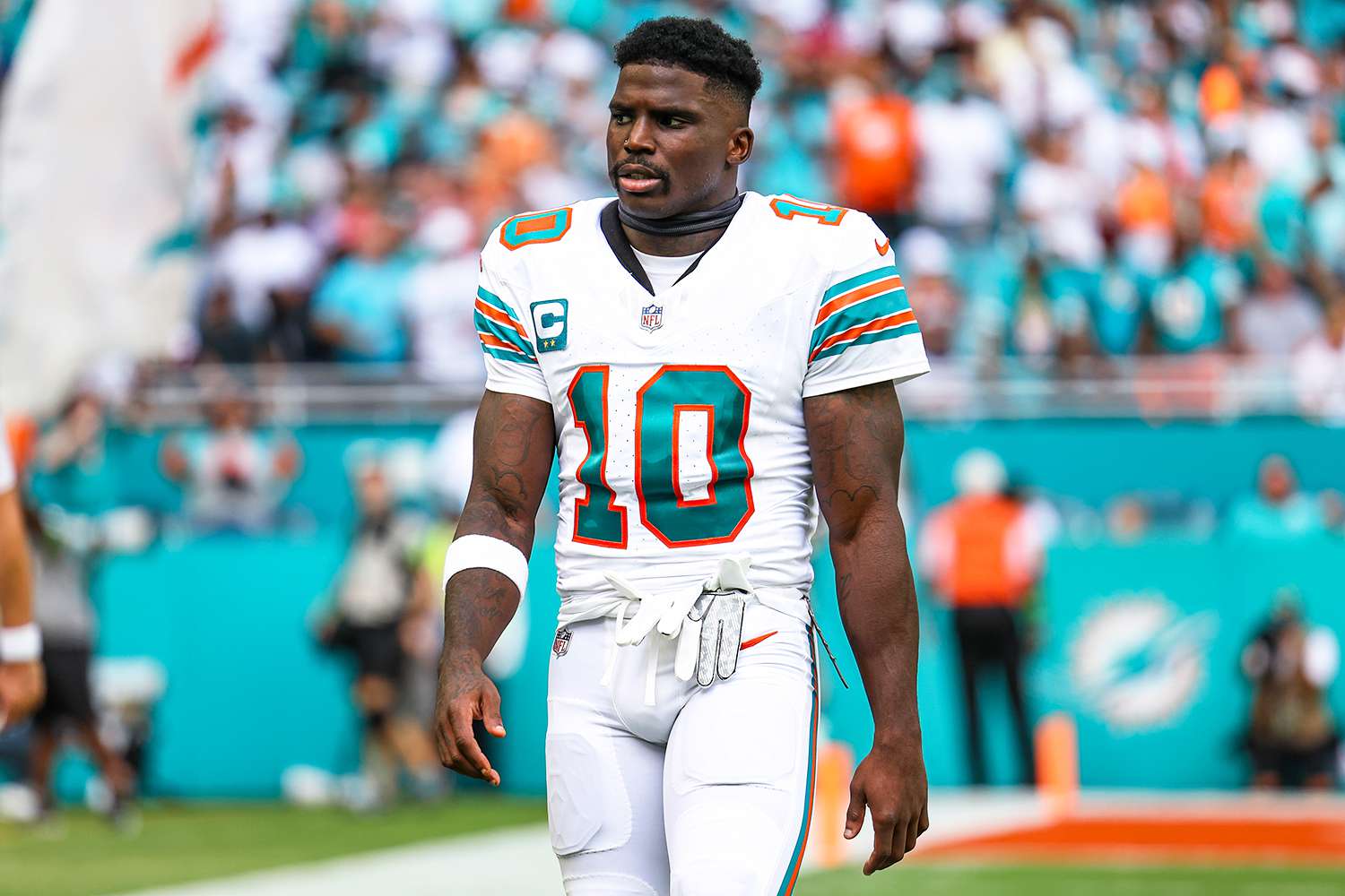 Miami Dolphin's Tyreek Hill Accused Of Fathering Two Children By Two ...