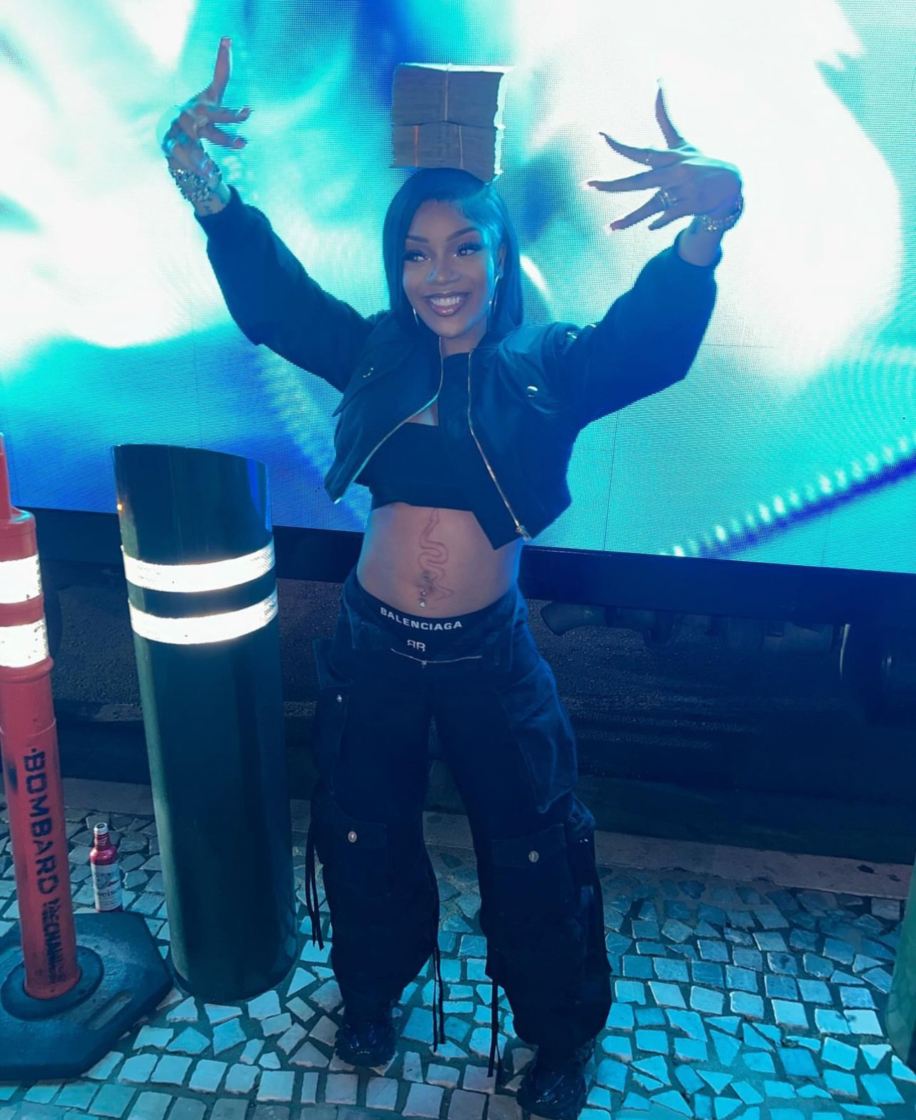 Rapper GloRilla Tells Fans To 'Move On' After She Accidentally Shows ...