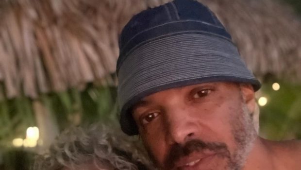 Halle Berry Reportedly Believes Van Hunt Is Her ‘Soulmate’ Despite Their Engagement Being ‘On Hold’