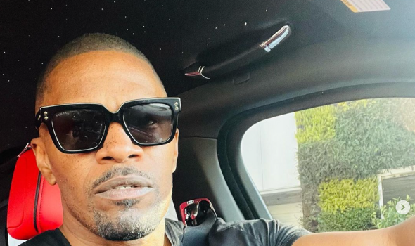 Jamie Foxx Hints At Return To Stand-Up Comedy: ‘I Got Some Jokes & A Story To Tell’ + Vows To Also Detail Recent Health Scare ‘In A Funny Way’ 