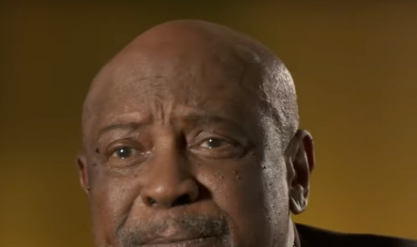 Louis Gossett Jr. Dies: 1st Black Man To Win Oscar For Supporting Actor Was 87 [CONDOLENCES]