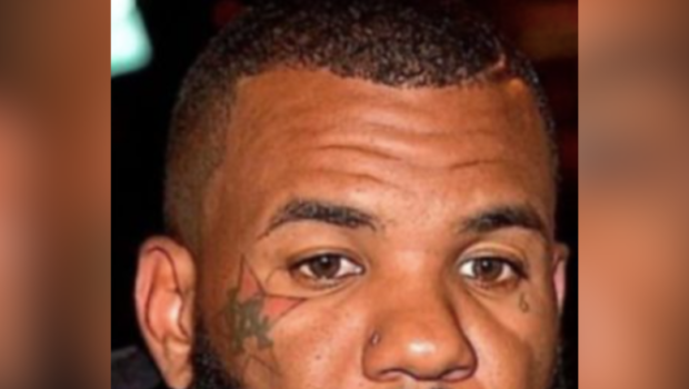 The Game Trolled After Falling During Friend’s Wedding Ceremony