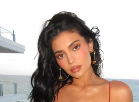 Kylie Jenner Gives Fans Full Breakdown Of Her Breast Augmentation