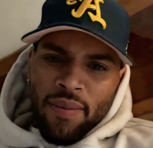 Chris Brown Faces 2 New Charges In London Nightclub A$$ault Case, Pleads Not Guilty
