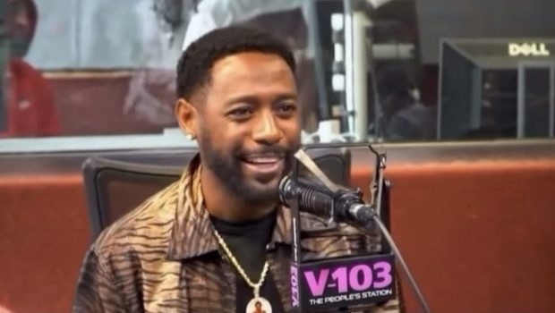 Comedian Kountry Wayne Explains Why He Freely Gives Money to Women – Even Hands Cash to Radio Host Mid-Interview