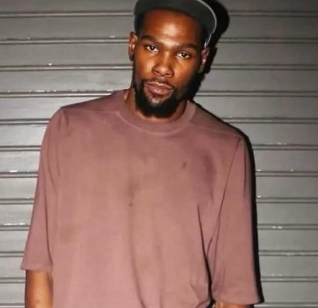 Kevin Durant Says He Fell Into Depression Over His Appearance: “I Was Insecure About How I Looked”