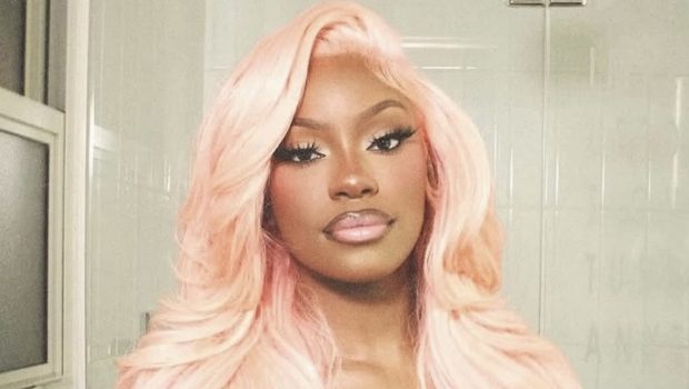 Rapper Monaleo Says “Stop Asking Moms If They’re Pregnant Again,” Shares Honest Post-Baby Body Talk