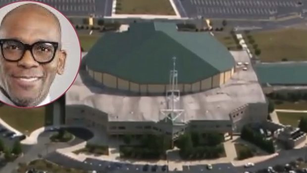 Man Storms New Birth Megachurch, Yelling ‘You’ll Burn’ at Pastor Jamal Bryant