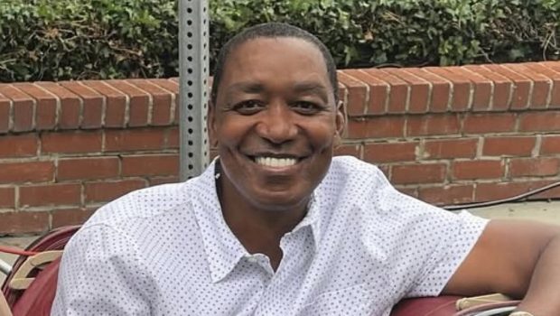 Pistons Legend Isiah Thomas Says He Spent All His NBA Money to Pull Family Out of Poverty
