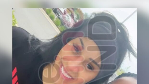 Cardi B Fan Waited For Her Argument With Stefon Diggs To End Before Asking For A Pic